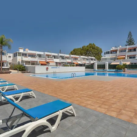 A T Apartman Costa Del Silencio