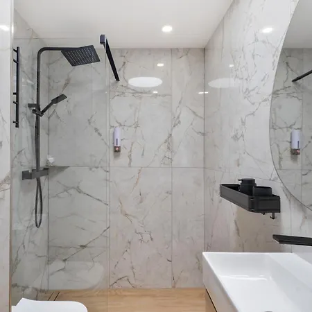 A T * קוסטה דל סילנסיו