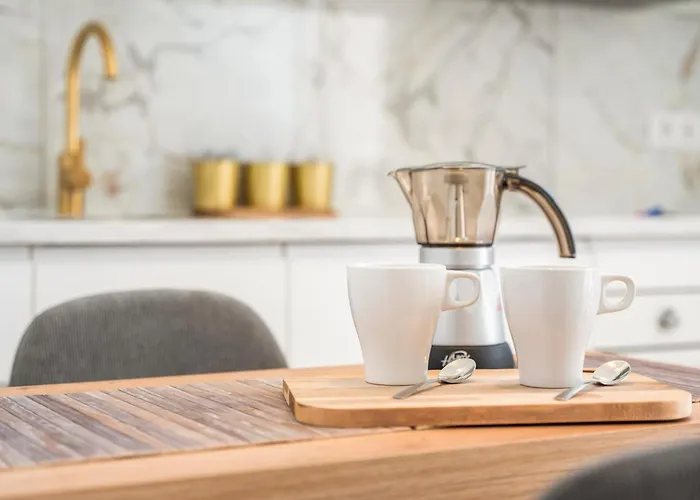 A T * Costa Del Silencio